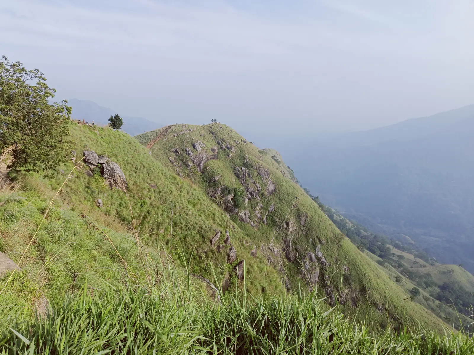 Mountain trail and wide valley views from Little Adam's Peak in Ella